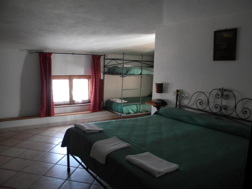 Giunasco Bagnone Habitación foto